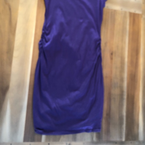 Old Navy T-Shirt Dress - Picture 4 of 4